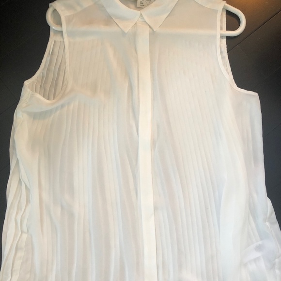 NWT Sleeveless long loose blouse - Picture 1 of 4